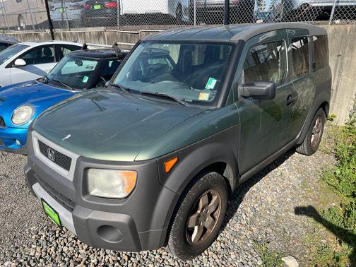 Green 2004 Honda Element EX