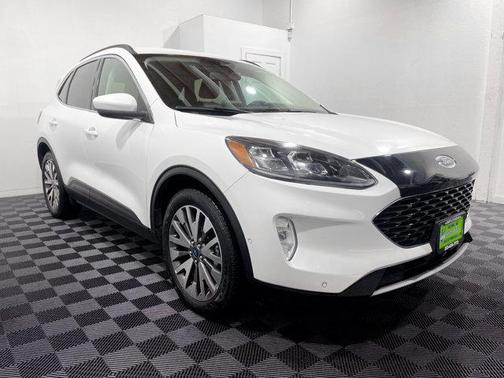 2021 Ford Escape Titanium