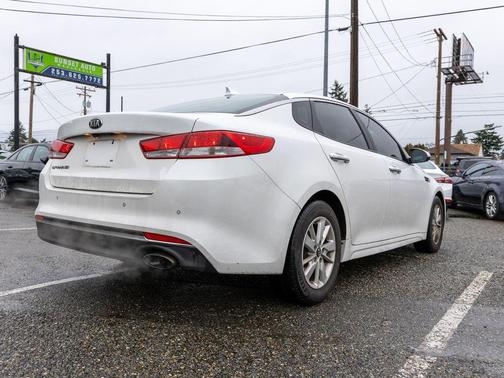 2018 Kia Optima LX