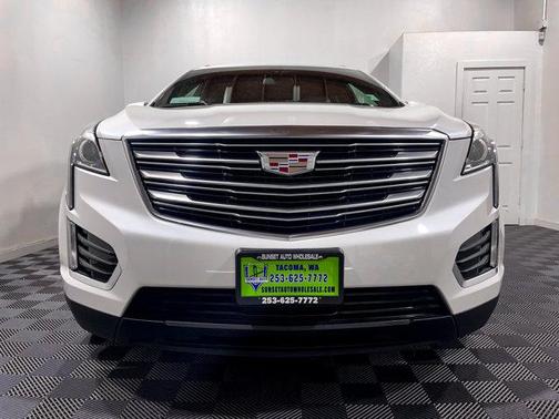 2017 Cadillac XT5 Base