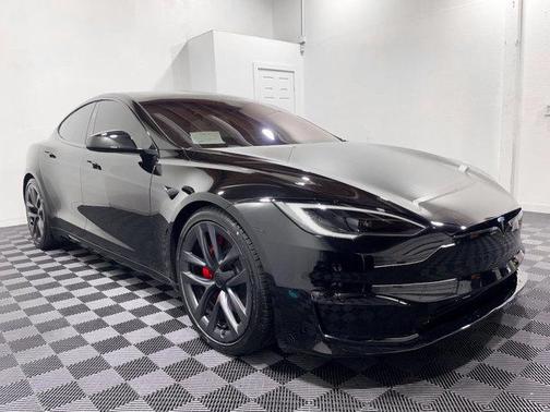 2023 Tesla Model S Plaid