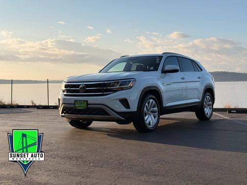 2020 Volkswagen Atlas Cross Sport 2.0T SE w/Technology 4MOTION