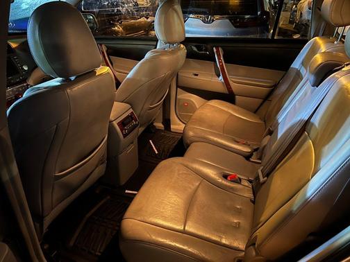 2011 Toyota Highlander Limited