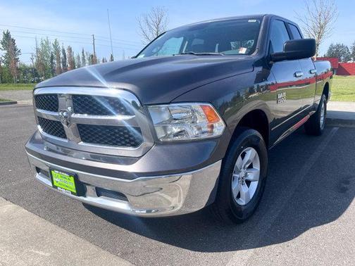2017 RAM 1500 SLT