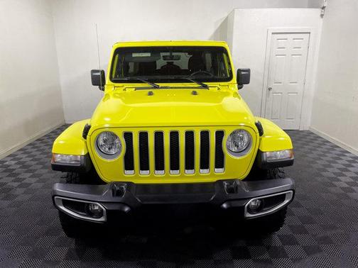 2023 Jeep Wrangler 4-Door Sahara