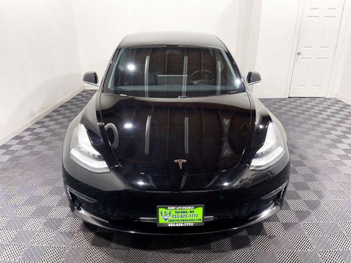 2019 Tesla Model 3 Standard Range