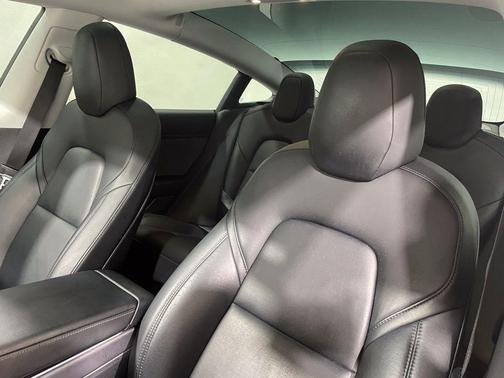 2019 Tesla Model 3 Standard Range