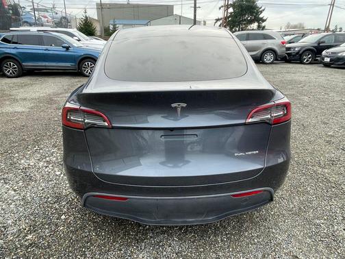 2023 Tesla Model Y Long Range Dual Motor All-Wheel Drive
