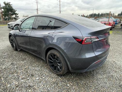 2023 Tesla Model Y Long Range Dual Motor All-Wheel Drive