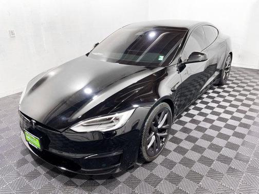 2022 Tesla Model S Plaid