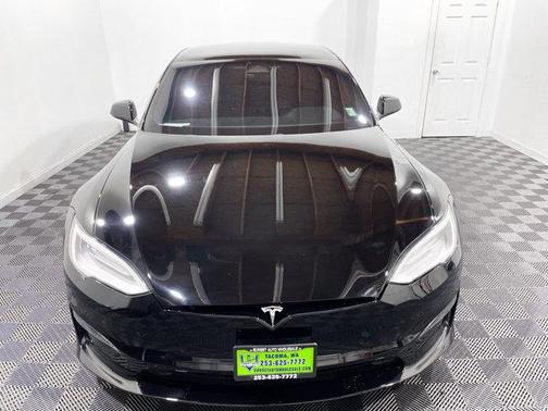 2022 Tesla Model S Plaid