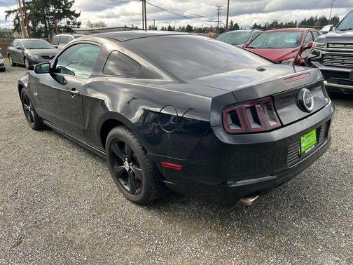 2013 Ford Mustang GT Premium