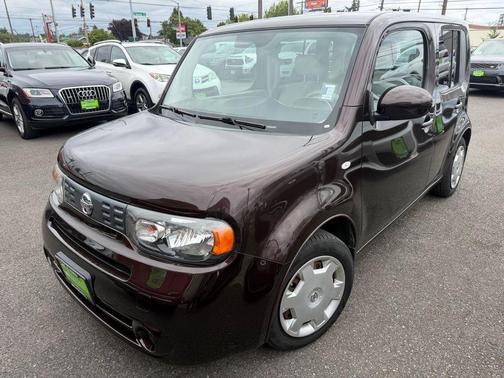 Bitter Chocolate Pearl 2010 Nissan Cube 1.8S