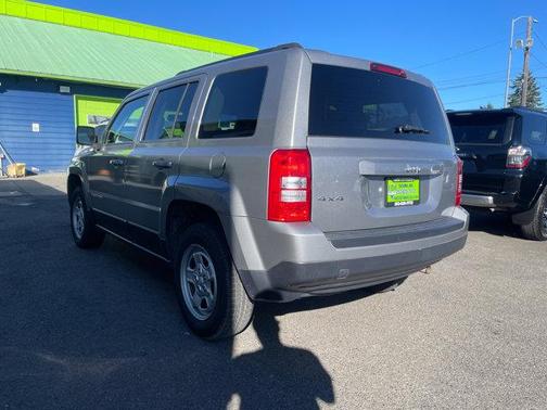 2016 Jeep Patriot Sport