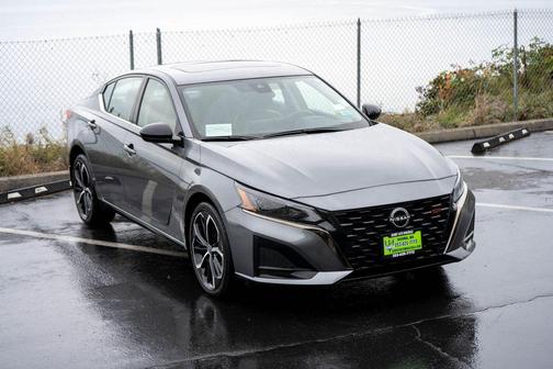 2024 Nissan Altima SR Intelligent AWD