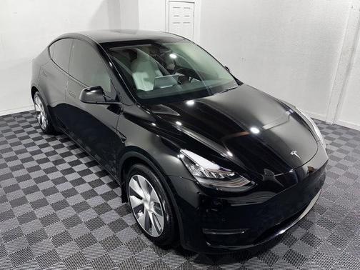 2021 Tesla Model Y Long Range Dual Motor All-Wheel Drive