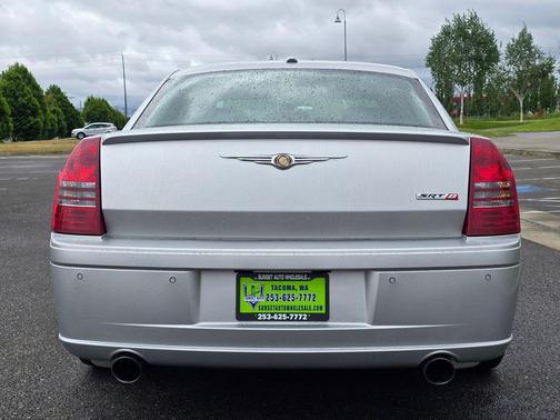Bright Silver Metallic 2006 Chrysler 300 SRT8