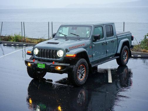 2025 Jeep Gladiator Mojave X