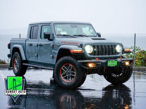 2025 Jeep Gladiator Mojave X