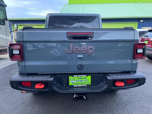 2025 Jeep Gladiator Mojave X