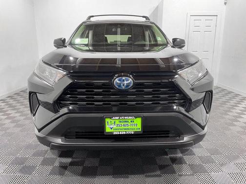 2020 Toyota RAV4 Hybrid LE