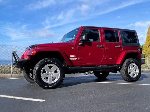 2012 Jeep Wrangler Unlimited Sahara