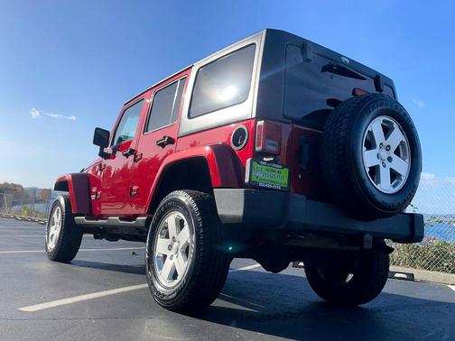 2012 Jeep Wrangler Unlimited Sahara