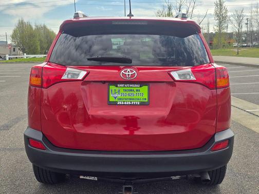 Barcelona Red Metallic 2015 Toyota RAV4 XLE