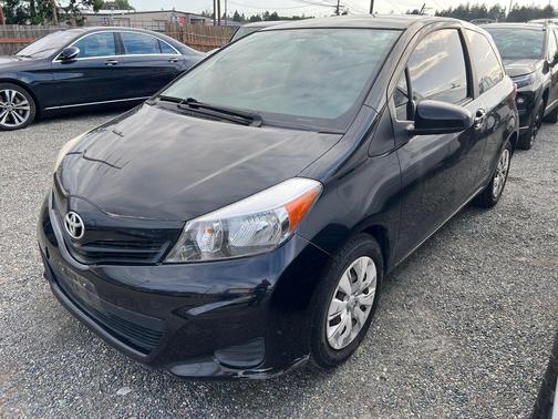 Black Sand Pearl 2014 Toyota Yaris L