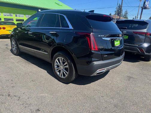 2022 Cadillac XT5 Premium Luxury