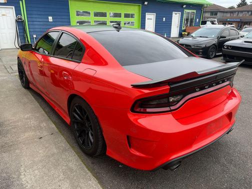 Go Mango! 2016 Dodge Charger SRT Hellcat