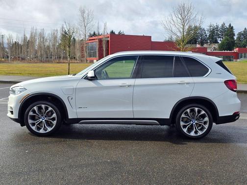 Alpine White 2018 BMW X5 eDrive xDrive40e