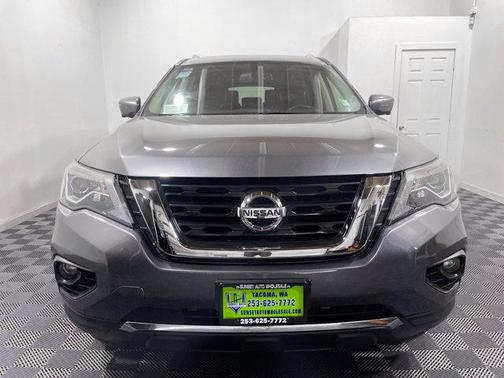 2019 Nissan Pathfinder Platinum