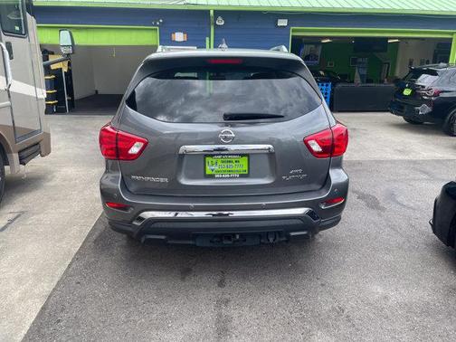 2019 Nissan Pathfinder Platinum