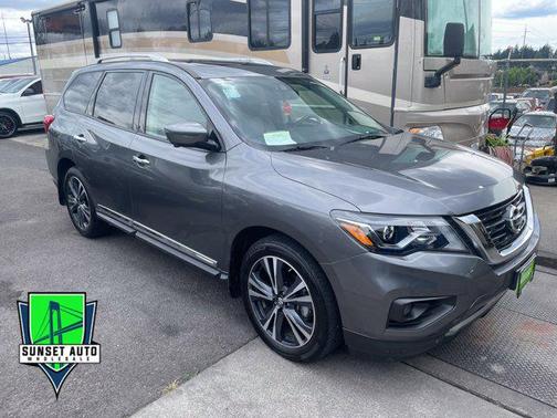 2019 Nissan Pathfinder Platinum