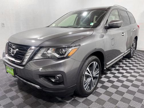 2019 Nissan Pathfinder Platinum