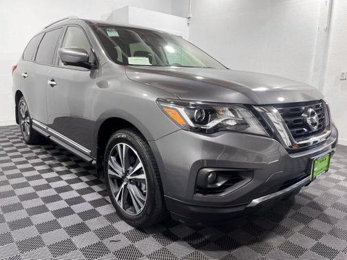 2019 Nissan Pathfinder Platinum