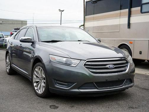 2013 Ford Taurus Limited