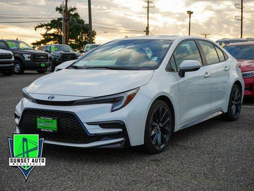 2024 Toyota Corolla Hybrid SE