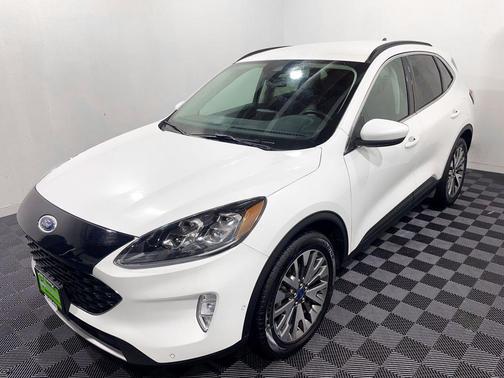 2021 Ford Escape Titanium