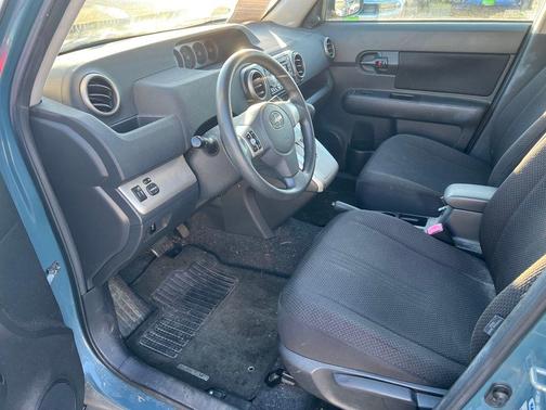 2010 Scion xB Release Series 7.0