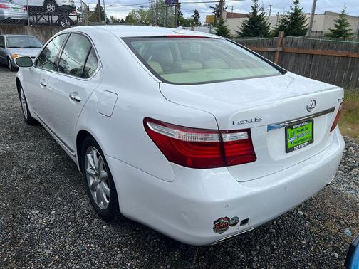 White 2007 Lexus LS 460 Base