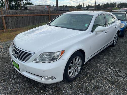White 2007 Lexus LS 460 Base