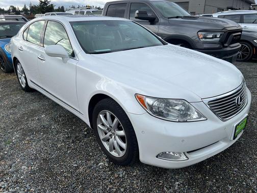 White 2007 Lexus LS 460 Base