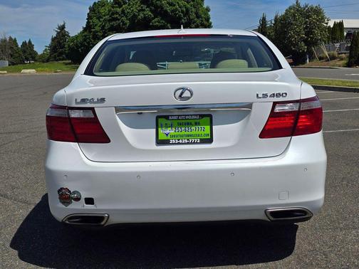 White 2007 Lexus LS 460 Base