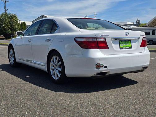 White 2007 Lexus LS 460 Base