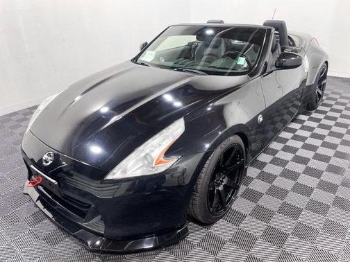 2012 Nissan 370Z Touring