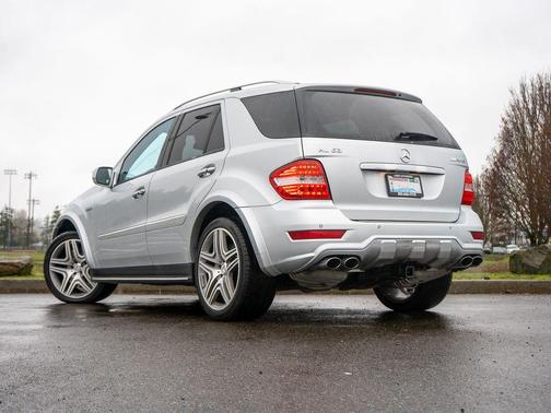 2010 Mercedes-Benz M-Class 4MATIC