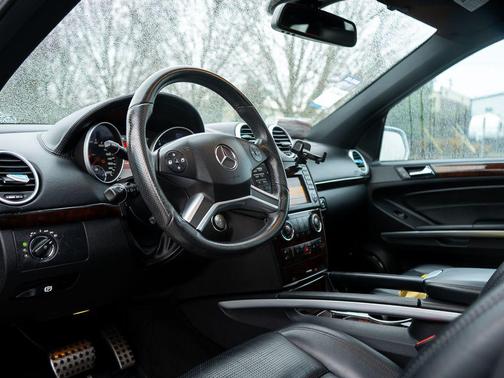 2010 Mercedes-Benz M-Class 4MATIC