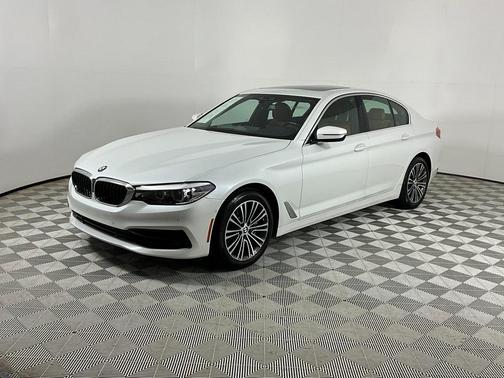 2020 BMW 530 i